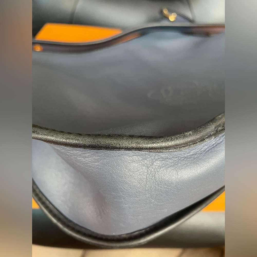‼️‼️Sold‼️‼️LOEWE Crossbody Bag♥️ - Picture 15 of 16